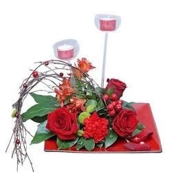Isporuka cveća - cvetni aranžman sa svećama
