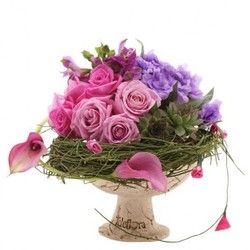 Isporuka cveća na adresu - Cvetni aranžman u keramičkoj posudi