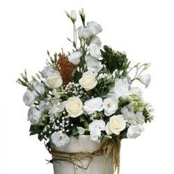 Cvetni aranžman u keramičkoj posudi - Mešano cveće