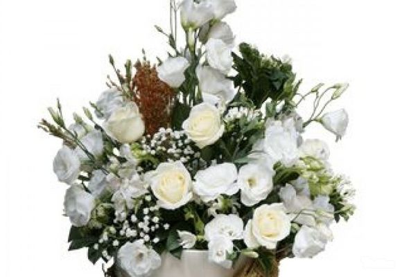 Cvetni aranžman u keramičkoj posudi - Mešano cveće