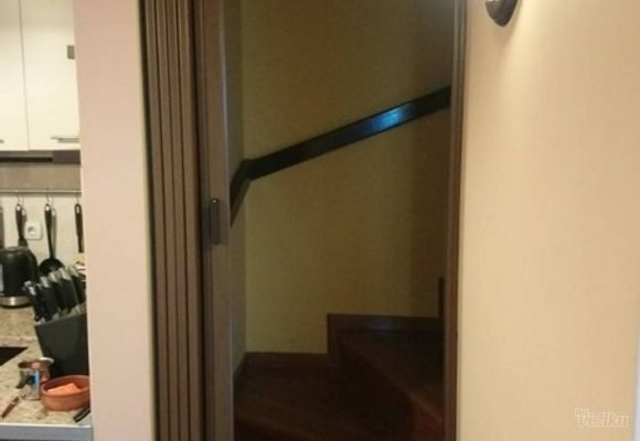 Harmonika vrata za stepenice