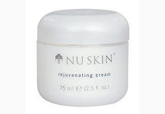 NU SKIN Rejuvenating Cream Krema za suvu kožu