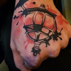 Tetoviranje šake/ Fenjer