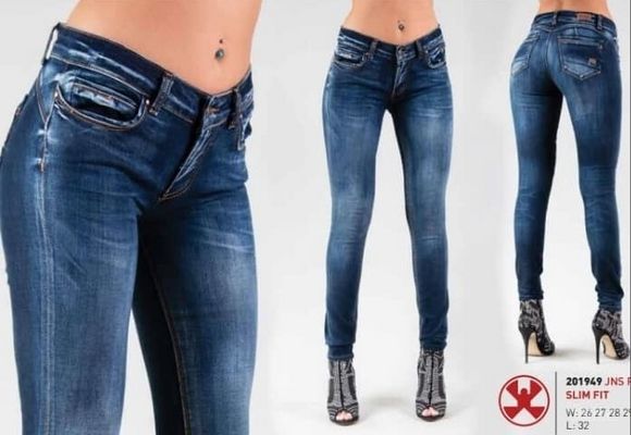 Ženske farmerke - model 125 - Extra Jeans