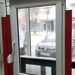 PVC prozori sa roletnama Mladenovac