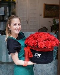 Buket ruža - crvene ruže u plišanoj kutiji