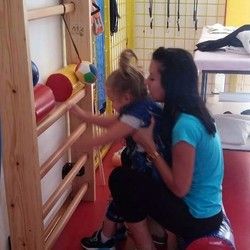 Cerebralna paraliza fizikalna terapija za decu