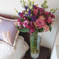 Dan zaljubljenih – 14.februar – Buket mešanog cveća da joj ulepšate jutro !!!