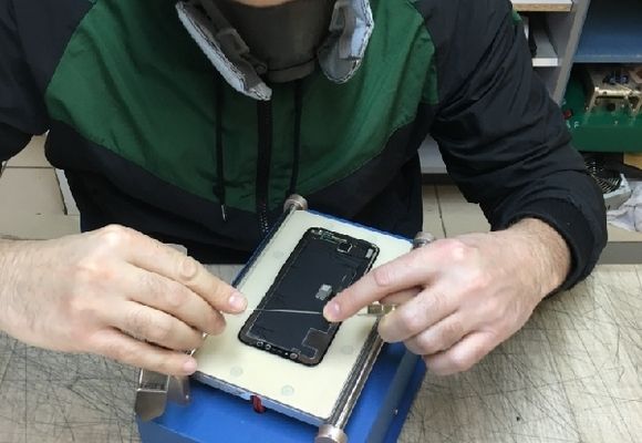 IPhone X zamena stakla / reparacija ekrana
