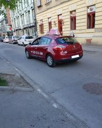 Porucivanje Crvenog Taksija na kucnu adresu