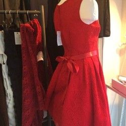 Svecana haljina u crvenoj boji