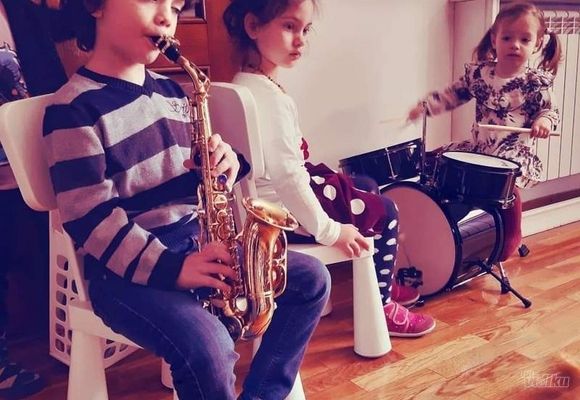 Časovi sviranja saksofona za decu