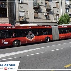 Reklamiranje na autobusu