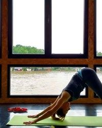 Yoga na reci