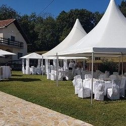 Rentiranje pagoda za sve vrste slavlja u ponudi Marinković eventa iz Kragujevca