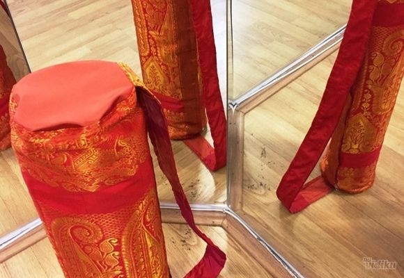 Joga torbe 1 od indijske svile crvena
