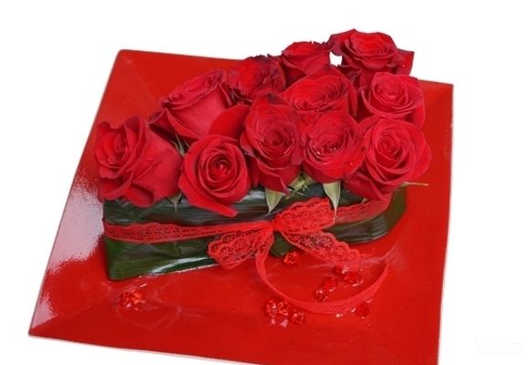 Crvene ruže - aranžman za rođendan
