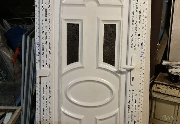 PVC ULAZNA vrata po meri 