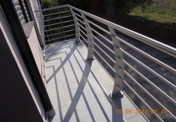 Kvalitetni aluminijumski gelenderi za balkone