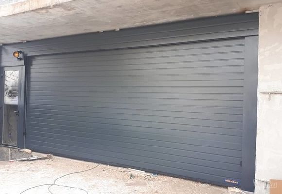 Segmentna vrata za garaze
