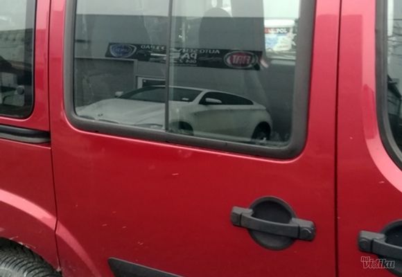 Zadnja vrata za Fiat Doblo