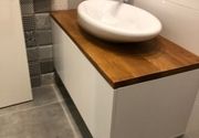 Ormarić za kupatilo od punog drveta
