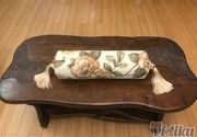 Dekorativni stilski valjak jastuk cvetni barok