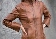 Ženske kratke kožne jakne - Donna svetlo braon - La Force Leather