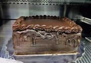 Svečane torte - čokoladna - Grismel - proizvodnja torti, kolača i peciva