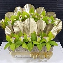 Cvetni aranžmani - aranžman sa zelenom orhidejom - Cvećara Flowers Silver Pack
