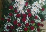 Cvetni aranžmani - aranžman sa crvenim ružama - Cvet Express