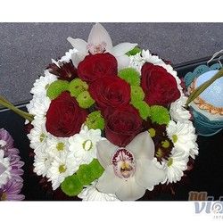 Cvetni aranžmani - aranžman sa crvenim ružama - Cvećara Čuvarkuća 2004
