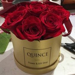 Ruže u kutiji - crvene ruže - Cvećara Quince Flower