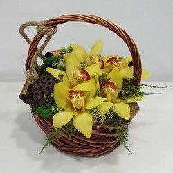 Dostava cveća - aranžman u korpici sa orhidejama - Cvećara Flowers Silver Pack