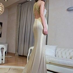 Svečana haljina sa otvorenim leđima
