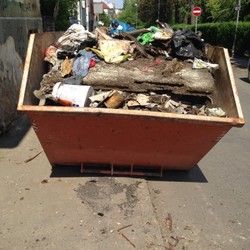 Iznajmljivanje kontejnera za krupni otpad