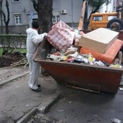Iznajmljivanje kontejnera za sut Altina