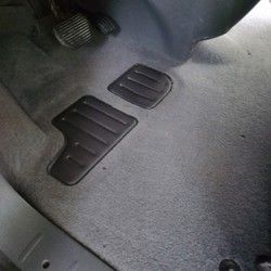 Pranje zaprljanog enterijera u kolima Pančevo