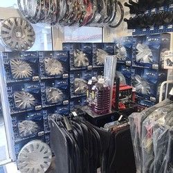 Auto oprema Banjica