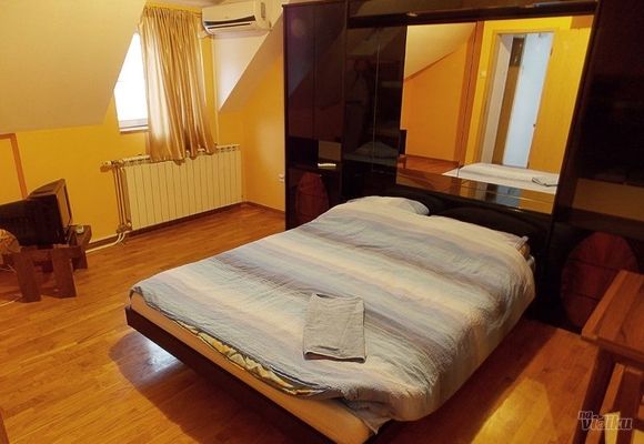 hostel-u-zemunu-sa-francuskim-lezajem-3a70a5.jpg