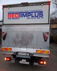 Selidbe firmi kamionom
