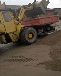 Prevoz sljunka Batajnica