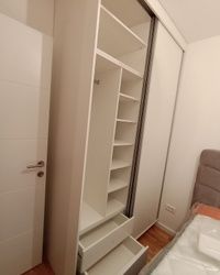 Klizni plakari po meri Kaludjerica