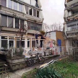 Izrada drvene nadstresnice za terasu na Novom Beogradu