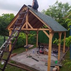 Izrada drvenih letnjikovaca u Beogradu