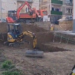 Iskop zemlje bagerom Karaburma