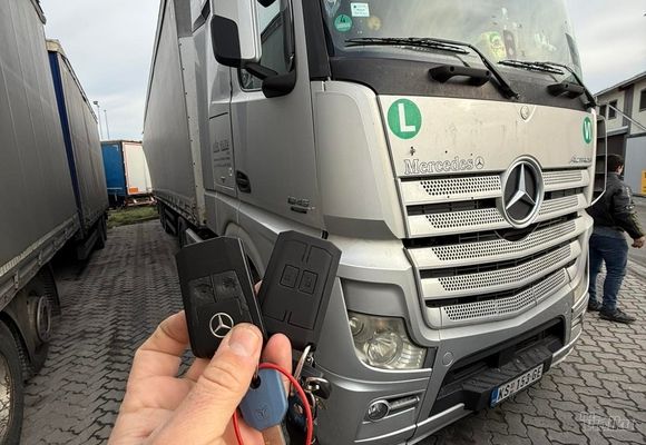 programiranje-rezervnog-kljuca-za-mercedes-kamione-79ce2a-b649a48b-1.jpg
