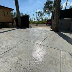Uredjenje dvorista stampanim betonom
