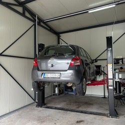 Mali servis Toyota Yaris Cukarica