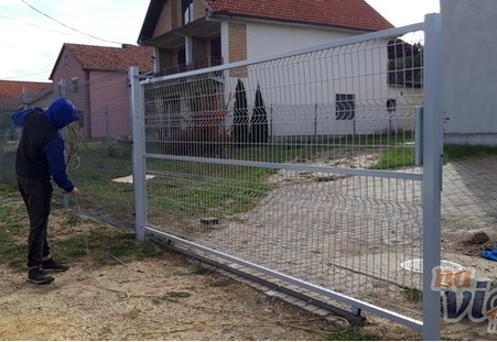 Ograde i kapije savremenog dizajna - Građevinska bravarija Radivojević
